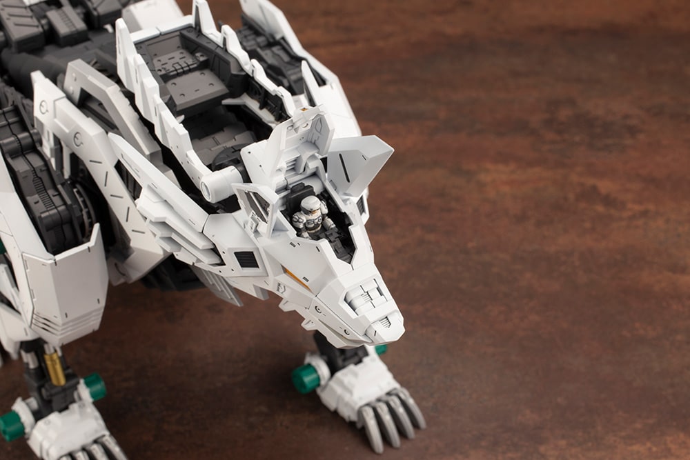 ZD112 RZ-053 KÖNIG WOLF – SOZO Distribution